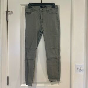 Women’s hollister high rise crop green jeans
